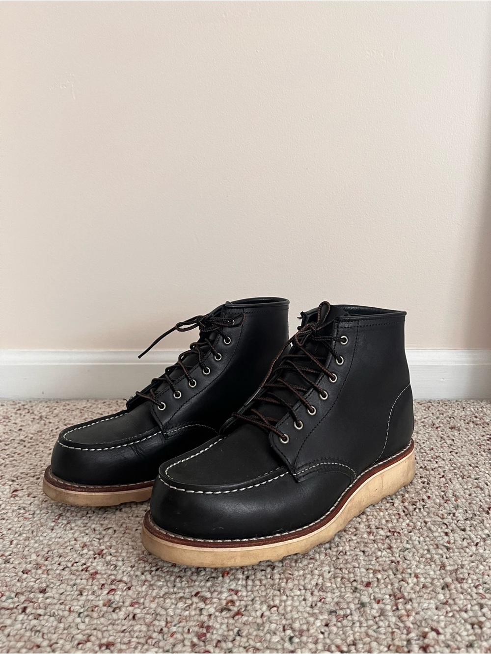 Women’s Red Wing Shoes Classic Moc Short Boot in Black Boundary Leather 8.5